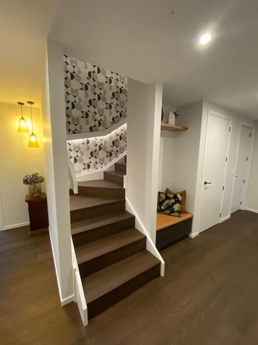Luxury Escape In Cbd - Walking Distance To Town Βίλα Ταουράνγκα Εξωτερικό φωτογραφία